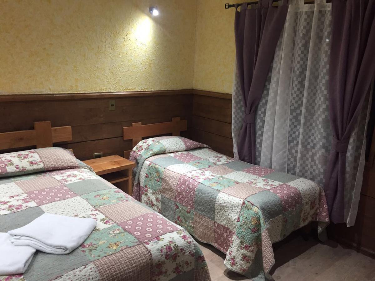 Hostal El Nogal Pucón Kültér fotó